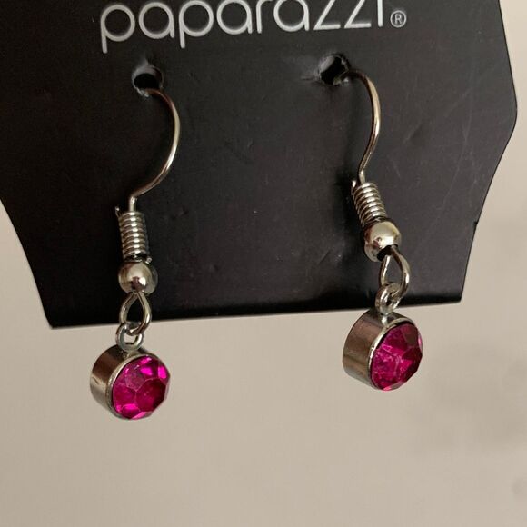 Paparazzi Jewelry Silver Tone Necklace & Earrings with Pink Rhinestones - Picture 5 of 7